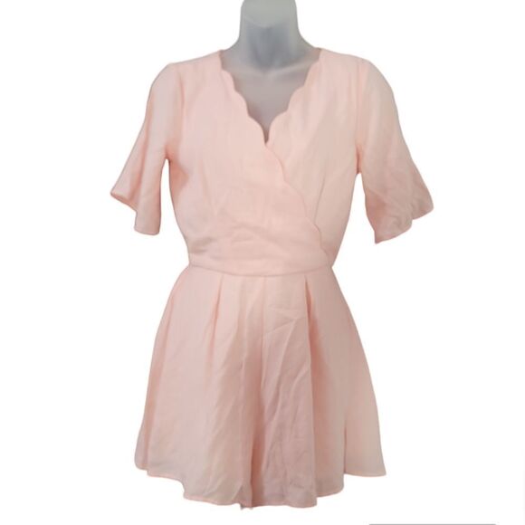 Trixxi Pants - Trixxi pink romper scallop neck line design sz xs